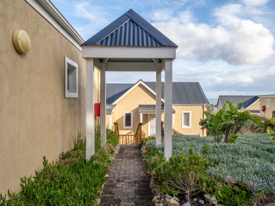 2 Bedroom Property for Sale in Cola Beach Western Cape